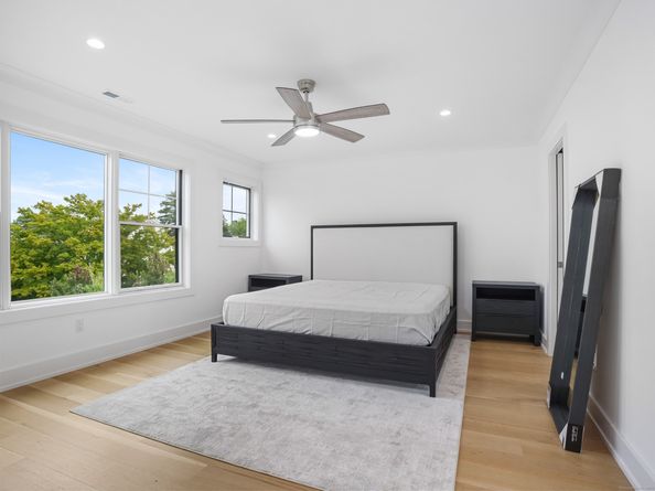 345 Reef Road C9, Fairfield CT 06824