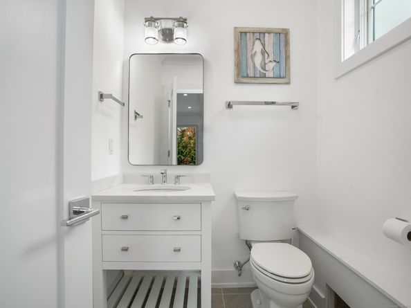 345 Reef Road C9, Fairfield CT 06824