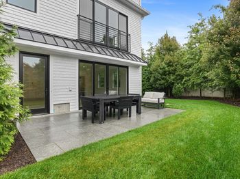345 Reef Road
