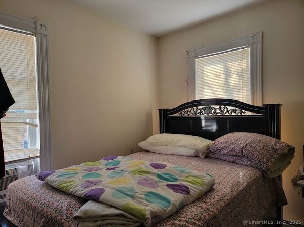 40 5th Street, Bridgeport CT 06607