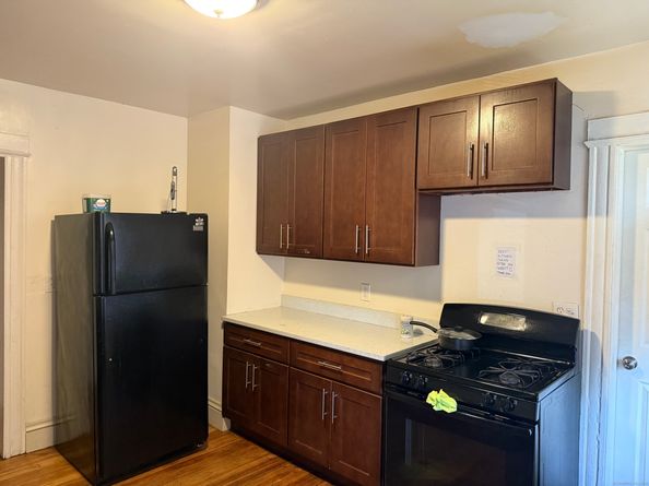 59 Myrtle Avenue, Bridgeport CT 06604