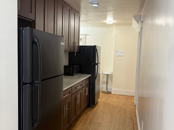 59 Myrtle Avenue, Bridgeport CT 06604