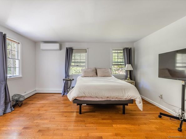 368 Den Road, Stamford CT 06903