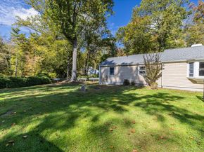 368 Den Road, Stamford CT 06903