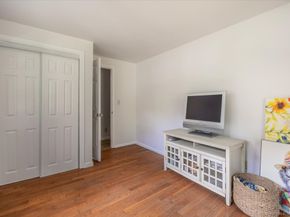 368 Den Road, Stamford CT 06903