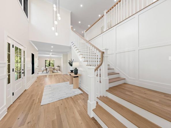 31 Gray Farms Road, Stamford CT 06905