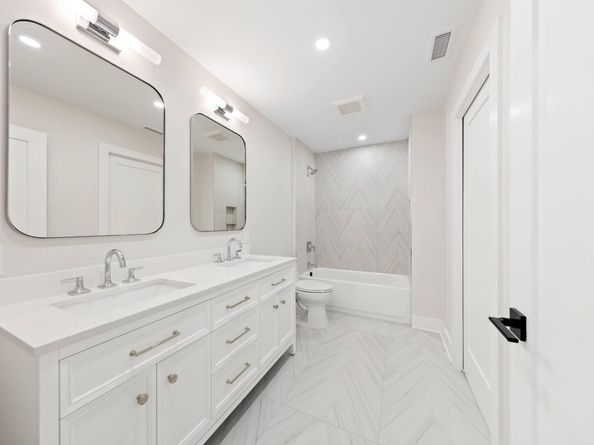 31 Gray Farms Road, Stamford CT 06905