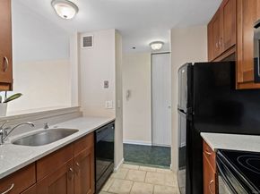 970 Hope Street 4J, Stamford CT 06907