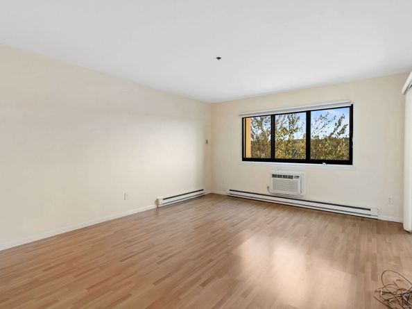 970 Hope Street 4J, Stamford CT 06907