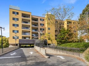 970 Hope Street 4J, Stamford CT 06907