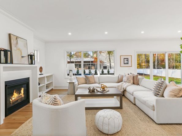 31 High Ridge Road, Fairfield CT 06825