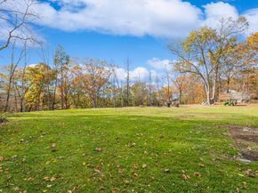 1 Rajcula Farm Road, Brookfield CT 06804