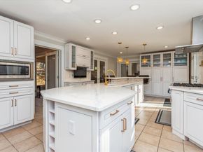 1 Rajcula Farm Road, Brookfield CT 06804