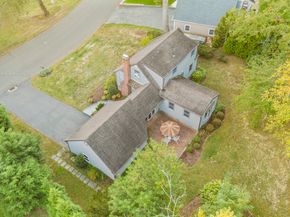 60 Winnepoge Drive, Fairfield CT 06825