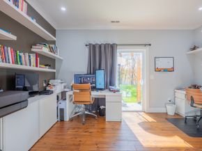 2 Evet Drive, New Fairfield CT 06812