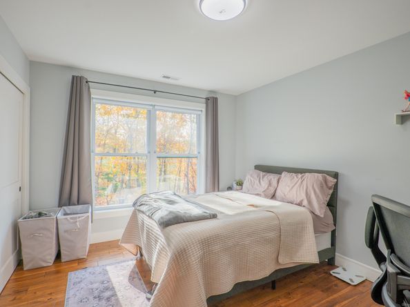 2 Evet Drive, New Fairfield CT 06812