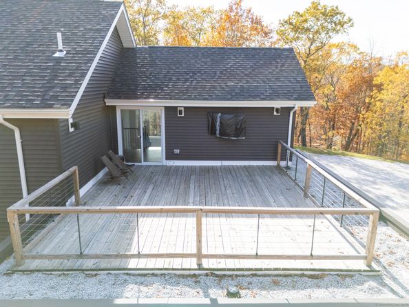 2 Evet Drive, New Fairfield CT 06812