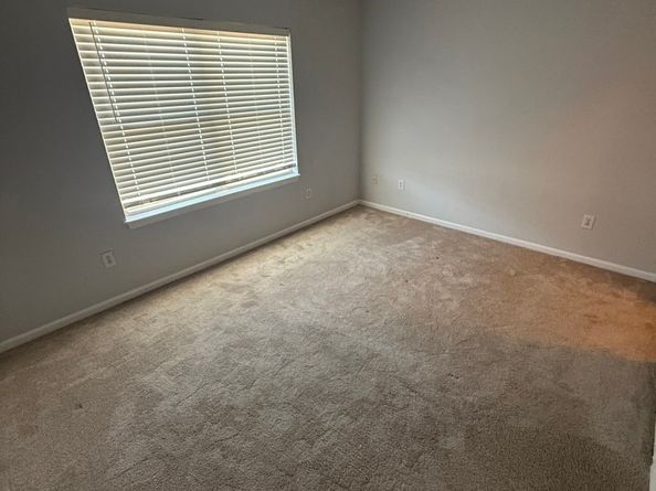 2612 North Avenue E2, Bridgeport CT 06604