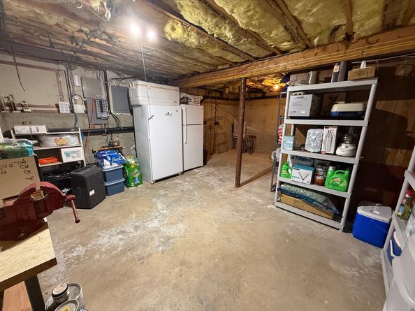 35 Mustang Drive, Shelton CT 06484