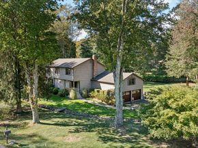 7 Morehouse Lane, Norwalk CT 06850