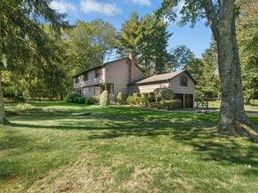 7 Morehouse Lane, Norwalk CT 06850