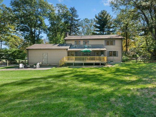 7 Morehouse Lane, Norwalk CT 06850