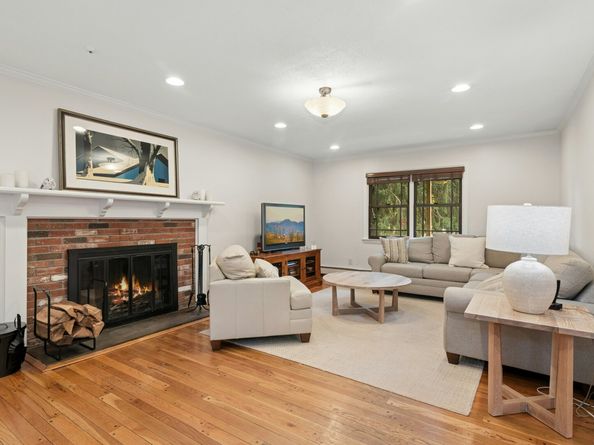 7 Morehouse Lane, Norwalk CT 06850