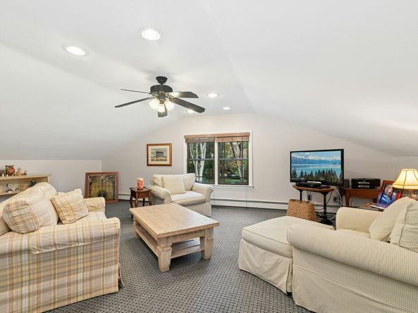 7 Morehouse Lane, Norwalk CT 06850