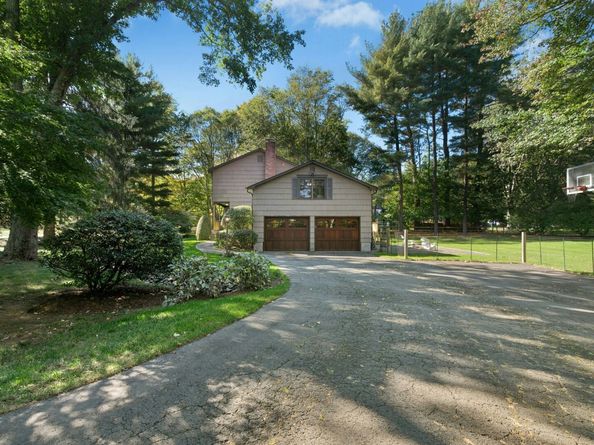 7 Morehouse Lane, Norwalk CT 06850