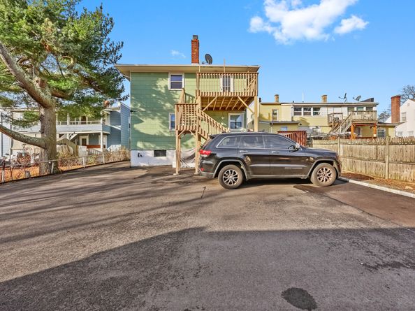 33 Dora Street, Stamford CT 06902