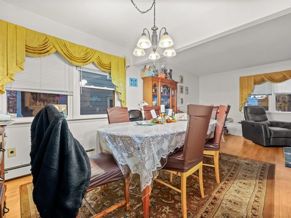 33 Dora Street, Stamford CT 06902