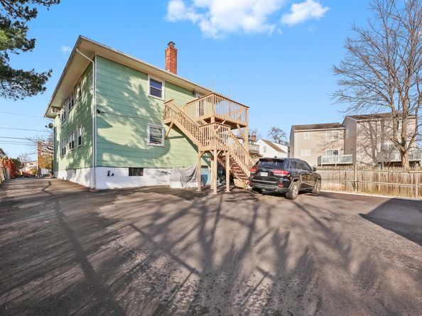 33 Dora Street, Stamford CT 06902