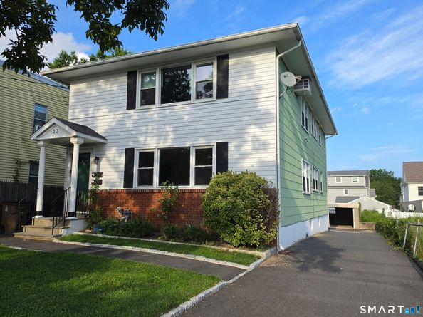 33 Dora Street, Stamford CT 06902