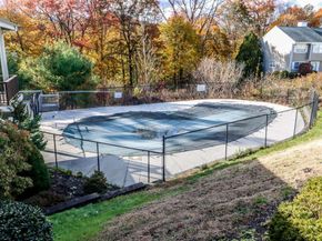 93 Park Avenue 1204, Danbury CT 06810