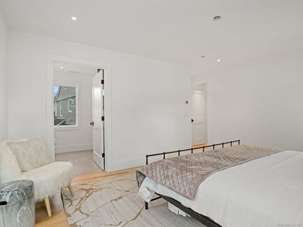 24 Valley Road, Greenwich CT 06807