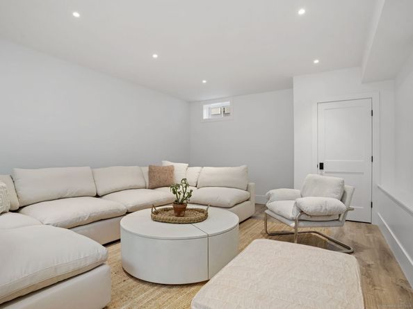 24 Valley Road, Greenwich CT 06807