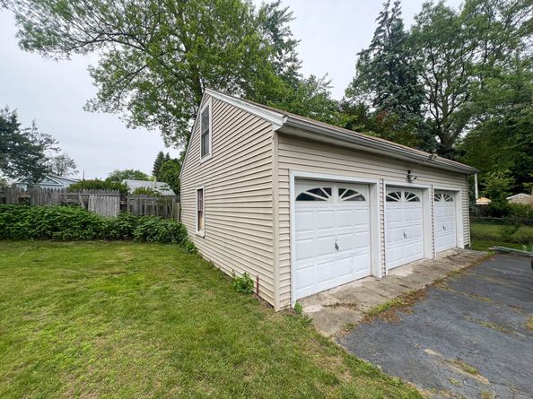 130 Wilkins Avenue, Bridgeport CT 06606