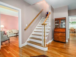 11 Emerald Ridge Court, Shelton CT 06484