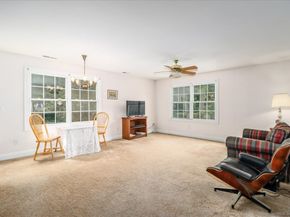 11 Emerald Ridge Court, Shelton CT 06484