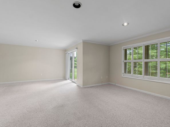 4001 Heartwood Lane 4001, Danbury CT 06811