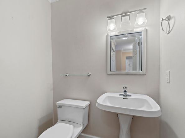 4001 Heartwood Lane 4001, Danbury CT 06811