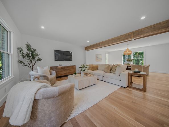 103 Deepwood Road, Easton CT 06612