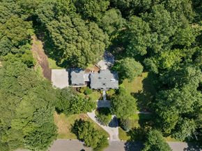 103 Deepwood Road, Easton CT 06612