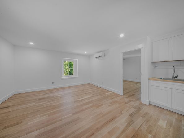 103 Deepwood Road, Easton CT 06612