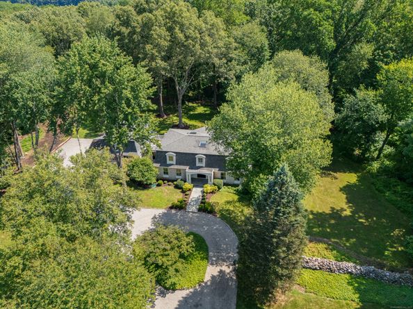 103 Deepwood Road, Easton CT 06612