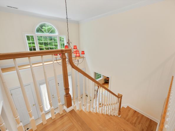 28 Sunnyview Drive, Redding CT 06896