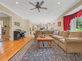 28 Sunnyview Drive, Redding CT 06896