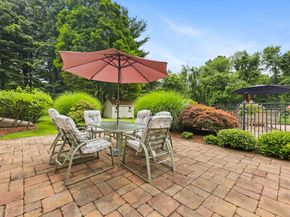 28 Sunnyview Drive, Redding CT 06896
