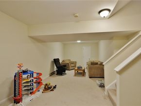 162 Colonial Road Apt 1, Stamford CT 06906