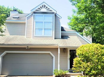162 Colonial Road